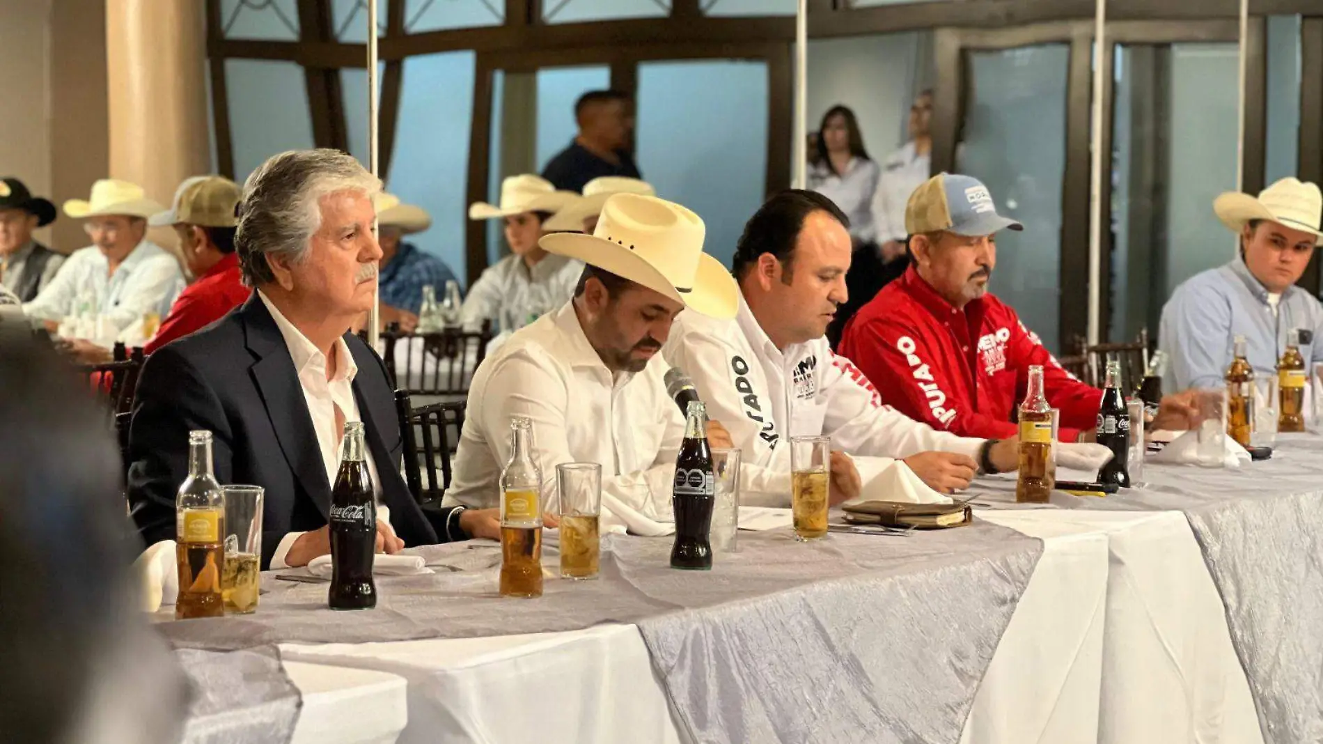 foto equipo de campala de Guillermo Ramírez